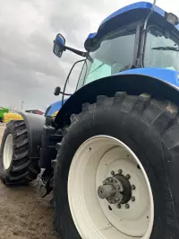 tractor new holland 2012