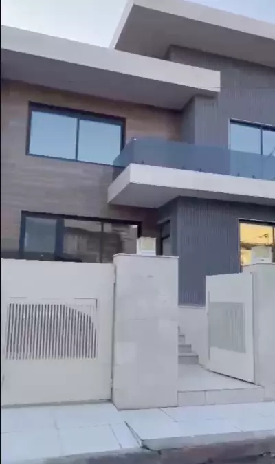 detached house