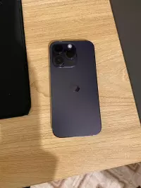 Clean iPhone 14 Pro