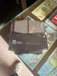 Toyota Hilux Pad Set