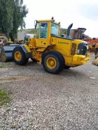 Loader in Kalar
