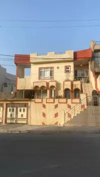 خانوو بۆ فرۆشتن