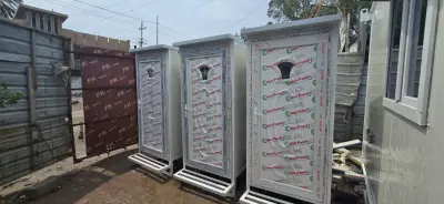 Caravans and warehouses are in operation