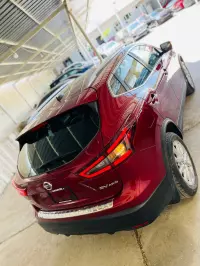Nissan rogue car