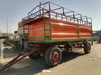 Tractor trolley