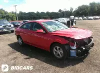 Elantra car