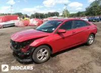 Elantra car