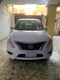 Nissan Sunny car