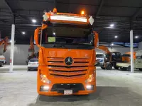 trailer head car