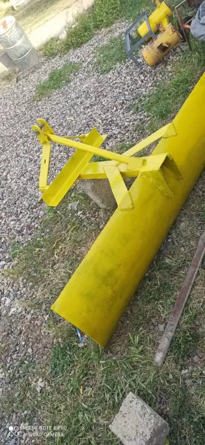tractor bucket