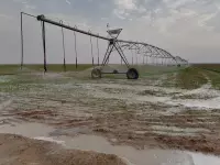 Pivot irrigation system