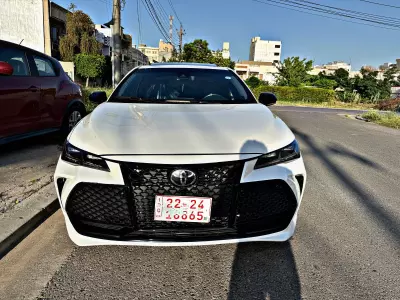 Toyota Avalon's car is for sale