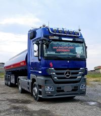 Mercedes