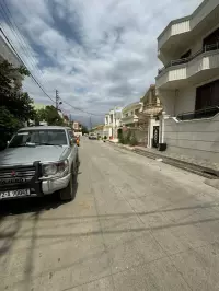 خانوو بۆ فرۆشتن