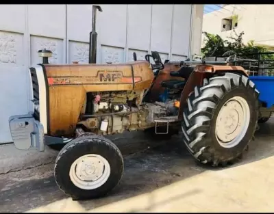 Agricultural tractor