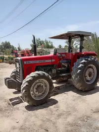 Agricultural tractor