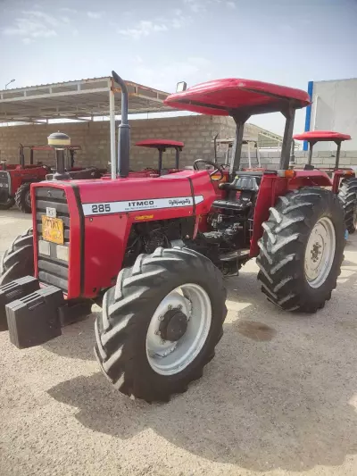 Tractor 