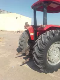 tractor