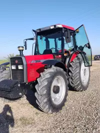 Tractor 