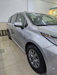 Toyota Sienna car for sale
