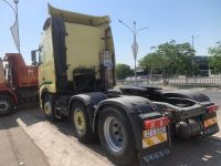 Trailer head car