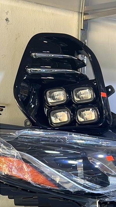 headlight set