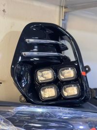 headlight set