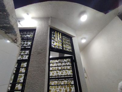 House for sale, one and a half floors
