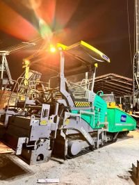 asphalt spreader