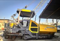 Asphalt spreader