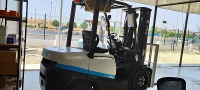 Forklift