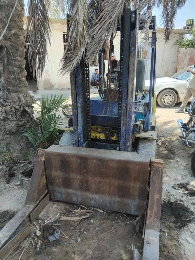 Forklift