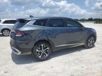 Kia Sportage car