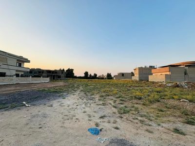 Acres for sale in Al-Kobkliyya