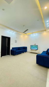 Independent_House