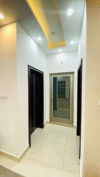 Independent_House