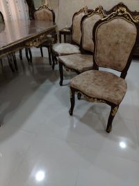 8 kraliyet sandalyeli yemek masası