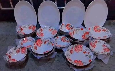 Porselen yemek takımı