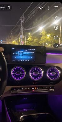 ئۆتۆمبێلێکی جۆری 220 مێرسیدس 2021