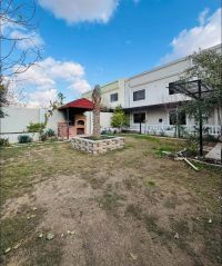 خانوو بۆ فرۆشتن