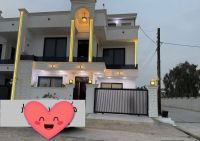 خانوو بۆ فرۆشتن