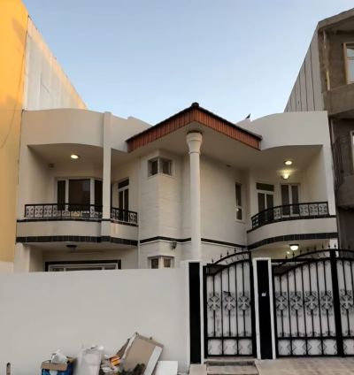 خانوو بۆ فرۆشتن